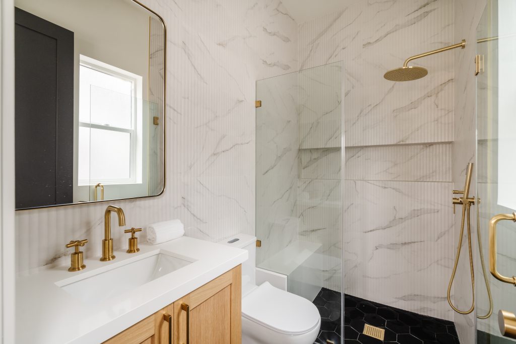 Bathroom – Culver City – Robin Family