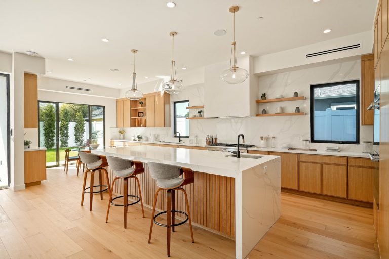 1723 S Corning Street-26