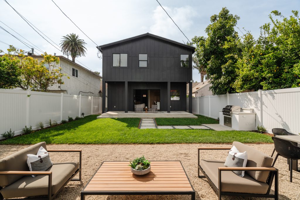 Backyard – West Adams – Grover Family