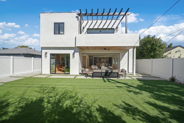 1723 S Corning Street-63