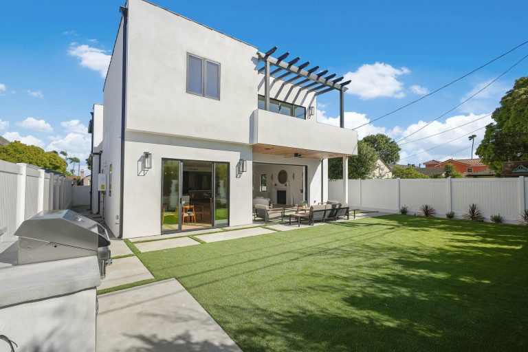 1723 S Corning Street-64