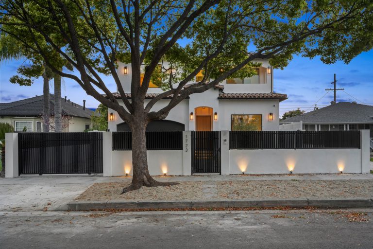 1723 S Corning Street-74