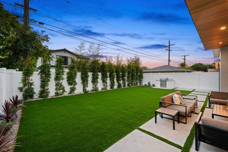 1723 S Corning Street-78